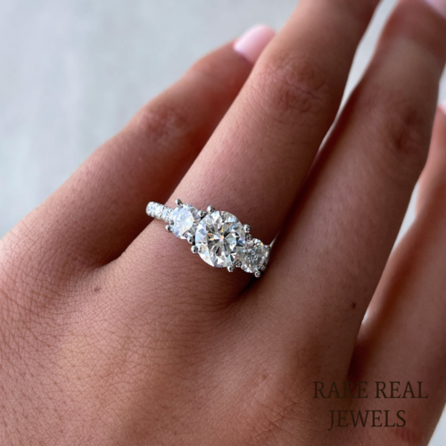 2.00ct Round Lab Grown Diamond Three Stone Pave Setting Engagement Ring mom's gift