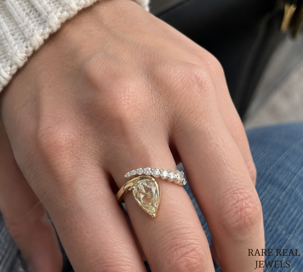 Pear Cut Diamond Engagement Ring, Curved Wedding Band Set, Lab Grown Diamond Ring, Bridal Ring Set Gift for Her Secondary image