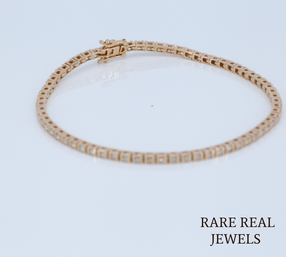 Luxury Diamond Tennis Bracelet in 14K Gold | Classic Round Diamond Link Bracelet