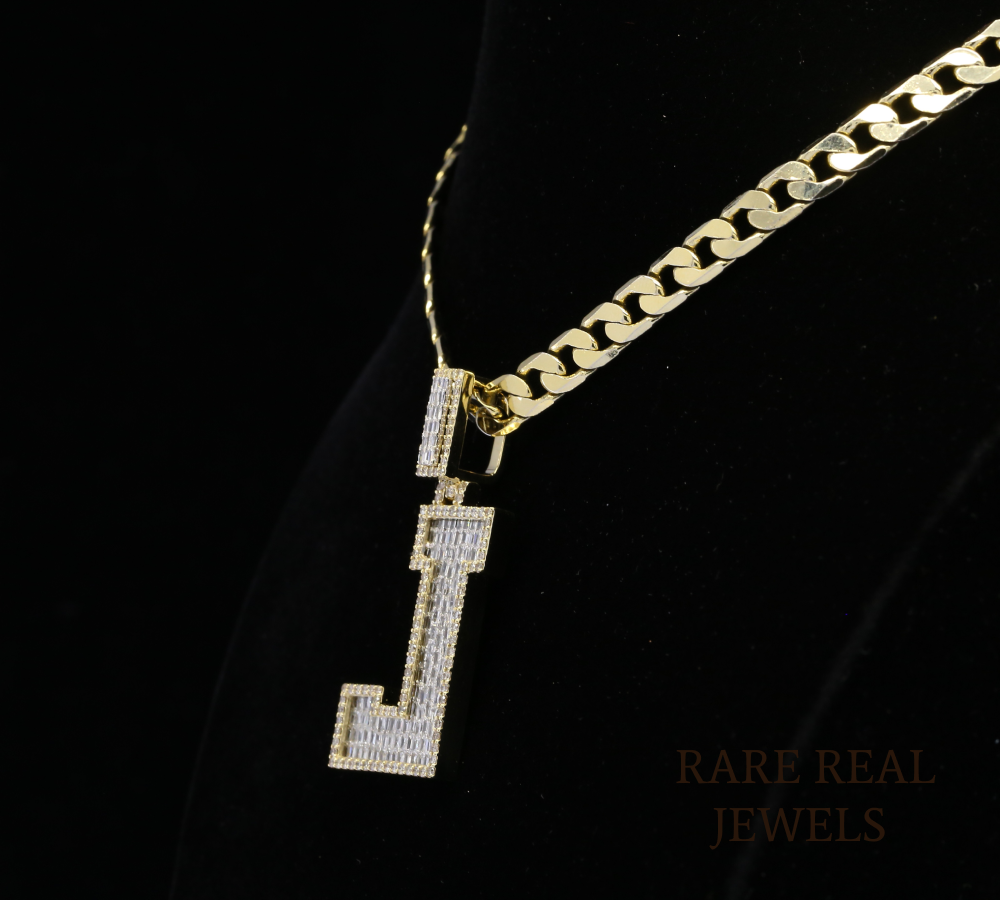 Diamond Letter L Pendant, Baguette Cut Diamond Initial Pendant, Personalized L Pendant, Diamond Initial Charm, Luxury Yellow Gold Pendant