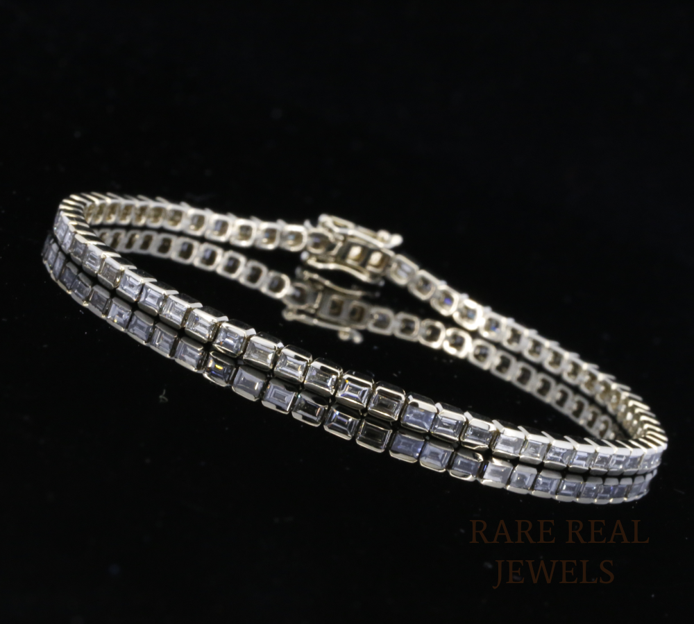 Baguette Diamond Tennis Bracelet | Sleek White Gold Baguette Cut Diamond Bracelet