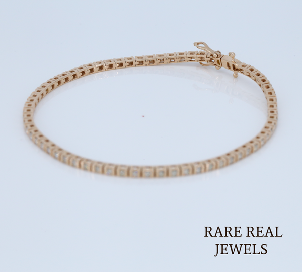 Luxury Diamond Tennis Bracelet in 14K Gold | Classic Round Diamond Link Bracelet