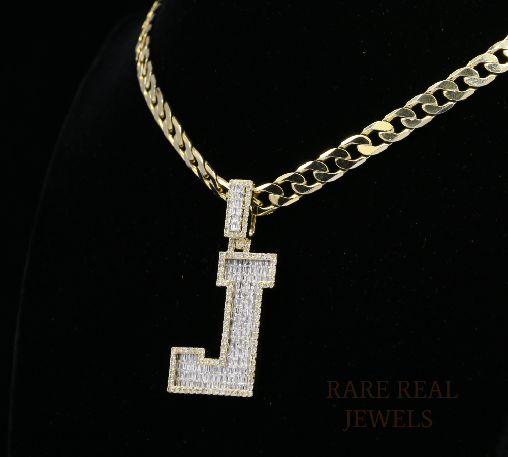 Diamond Letter L Pendant, Baguette Cut Diamond Initial Pendant, Personalized L Pendant, Diamond Initial Charm, Luxury Yellow Gold Pendant