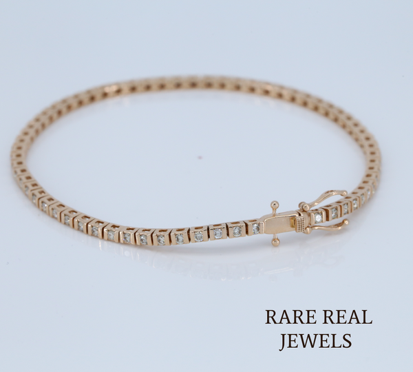 Luxury Diamond Tennis Bracelet in 14K Gold | Classic Round Diamond Link Bracelet