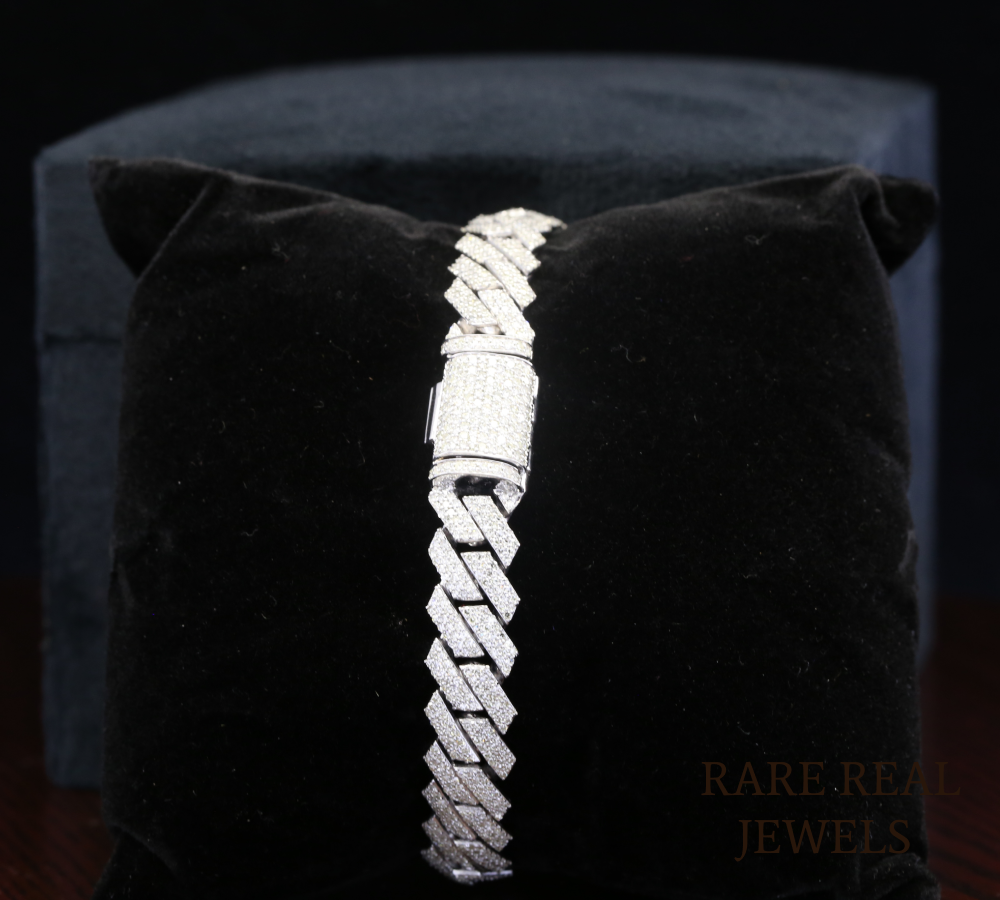Diamond Tennis Bracelet, Chevron Link Diamond Bracelet, Pave Diamond Bracelet, Luxury White Gold Bracelet, Statement Bridal Jewelry, Gift
