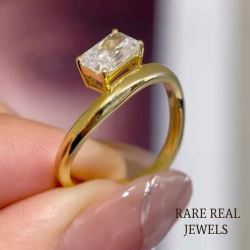 Radiant Cut 1.00 CT Lab Grown Grown Diamond Ring: 10K Yellow Gold Twisted Band
