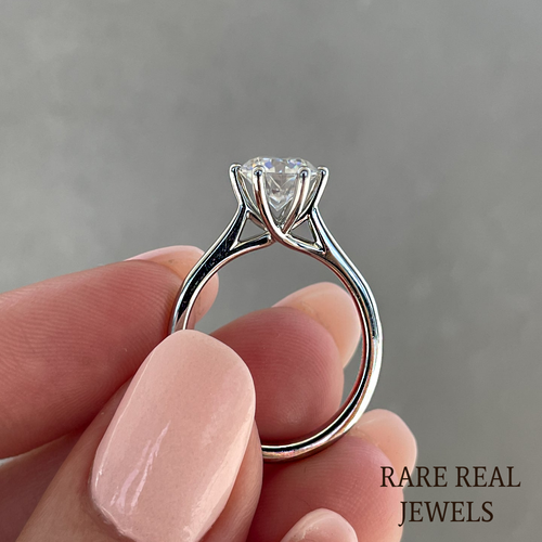 1.00 CT Round Lab Grown Diamond Engagement Ring - White Gold Trellis Setting