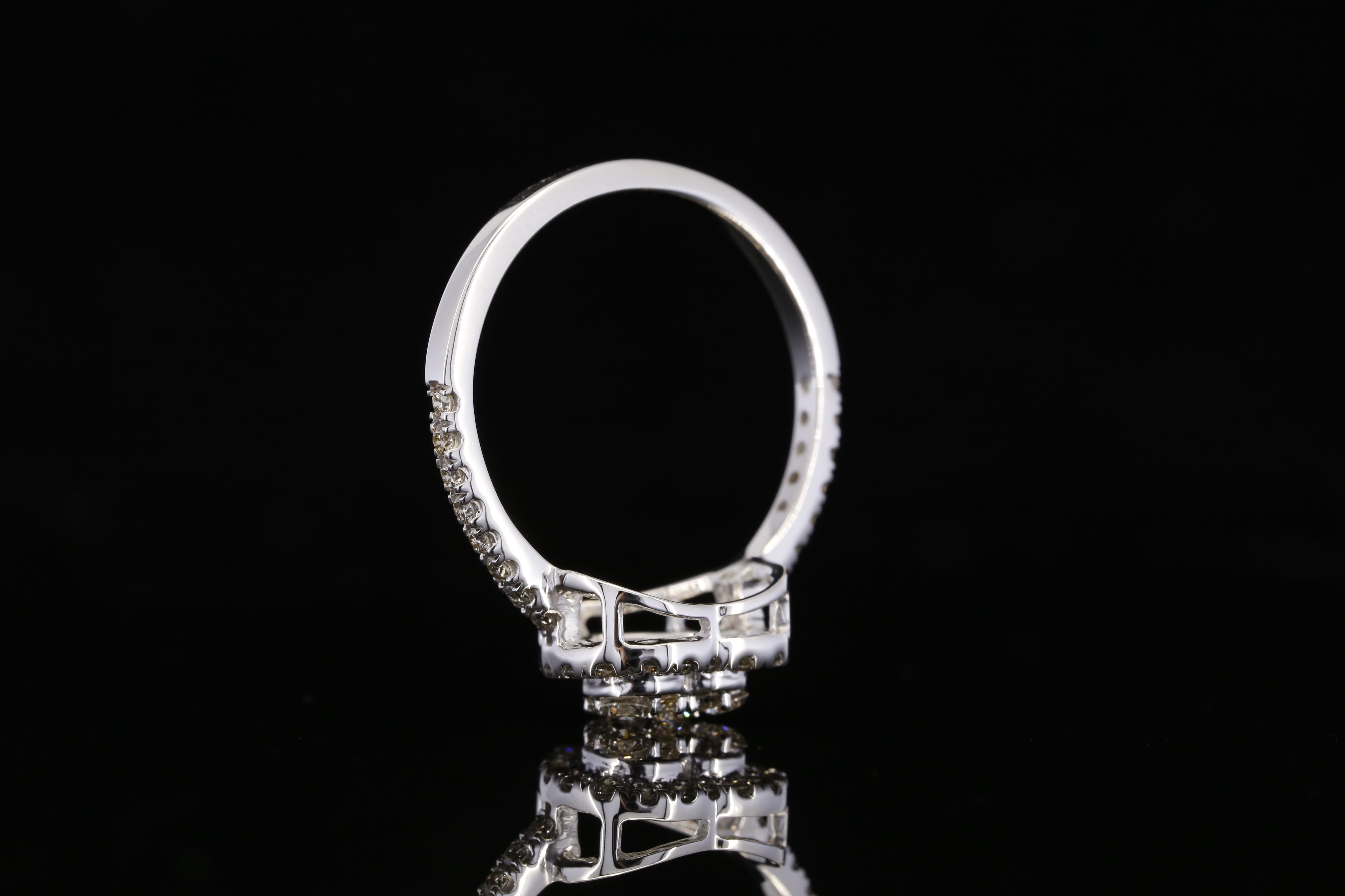 Round Shaped Diamond Cluster Engagement Ring | White Gold Pave Diamond Ring | Teardrop Halo Bridal Ring | Luxury Statement Diamond Ring