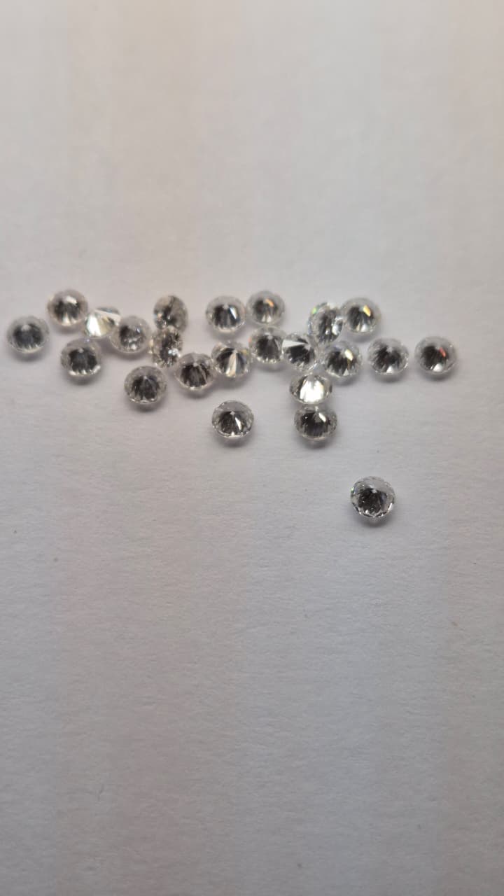 2.90 CT Round Lab-Grown Diamonds