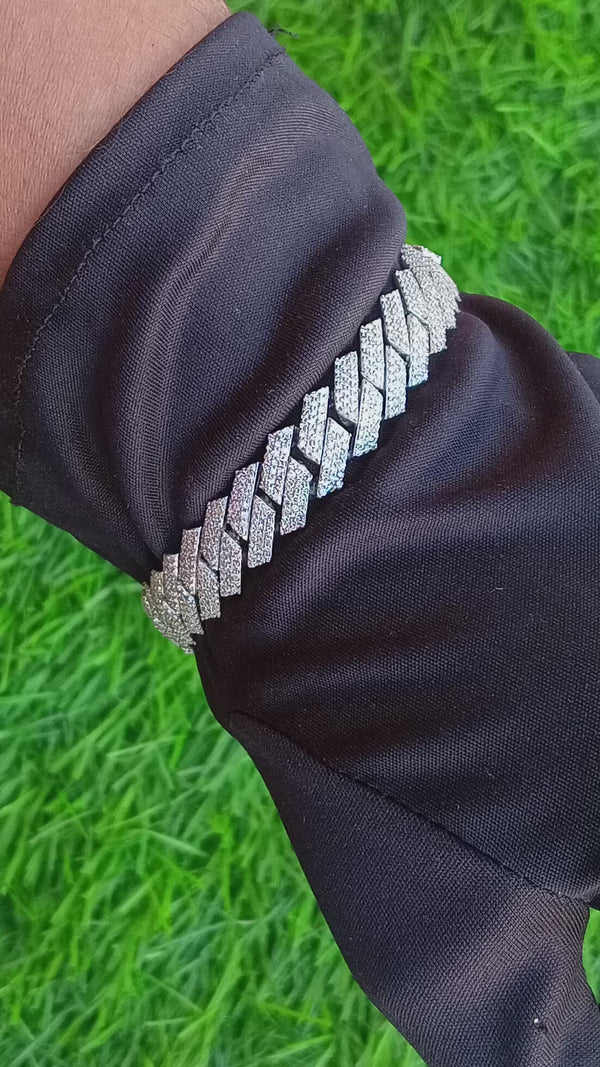 Diamond Tennis Bracelet, Chevron Link Diamond Bracelet, Pave Diamond Bracelet, Luxury White Gold Bracelet, Statement Bridal Jewelry, Gift