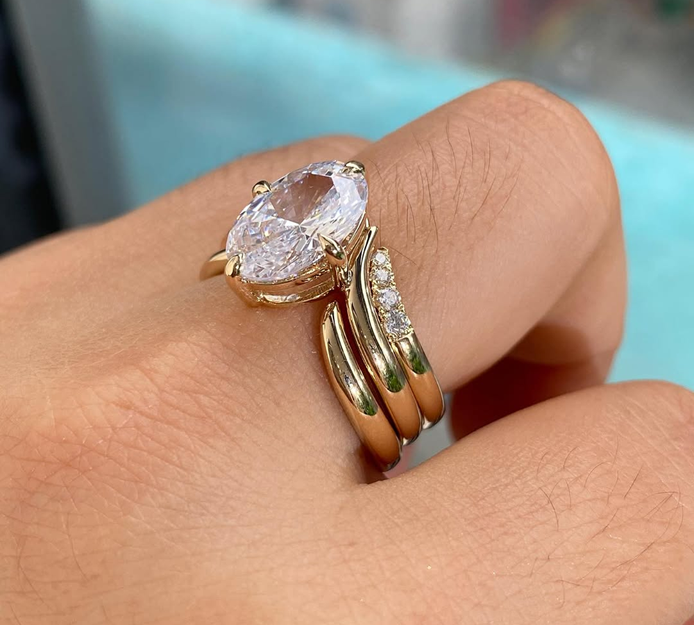 Oval Lab Grown Diamond Engagement Ring, 3.50CT Oval Diamond Ring, Yellow Gold Solitaire Ring, Bridal Ring, Anniversary Gift