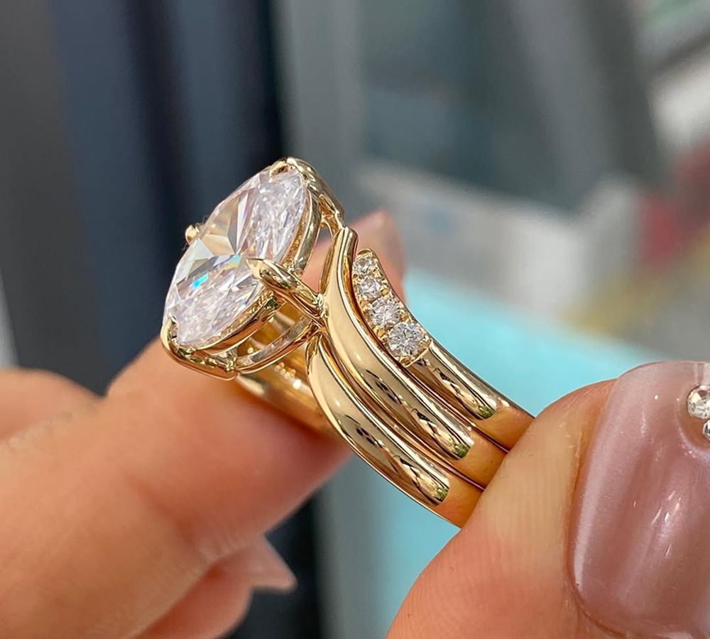 Oval Lab Grown Diamond Engagement Ring, 3.50CT Oval Diamond Ring, Yellow Gold Solitaire Ring, Bridal Ring, Anniversary Gift