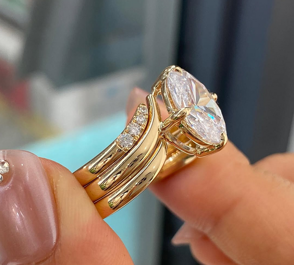 Oval Lab Grown Diamond Engagement Ring, 3.50CT Oval Diamond Ring, Yellow Gold Solitaire Ring, Bridal Ring, Anniversary Gift