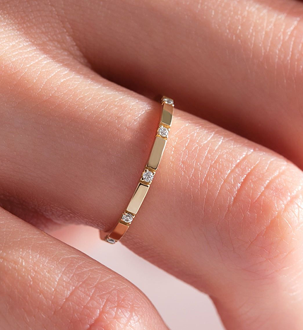Dainty Bands